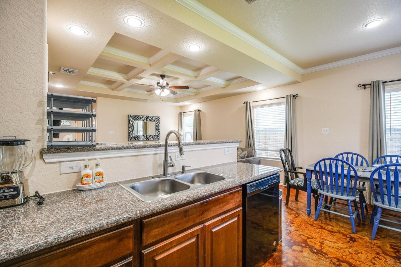 San Antonio Townhome About 2 Mi To Aquarium! Eksteriør bilde